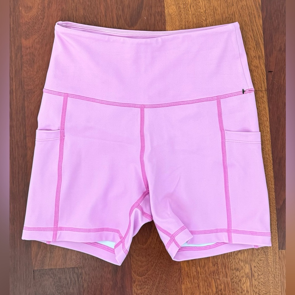 Zyia XS Shorts NWOT